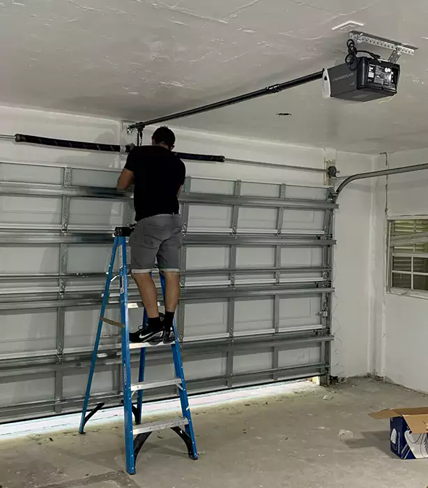 Commercial Garage Door Repair Aventura