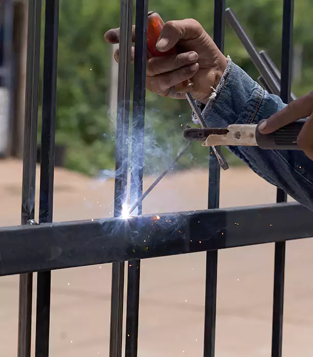 Commercial Gate Repair Aventura
