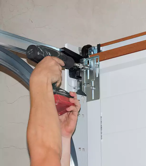 Garage Door Roller Repair Aventura