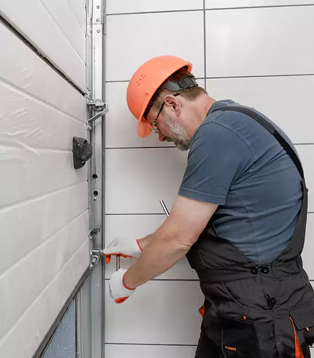Residential Garage Door Repair Aventura